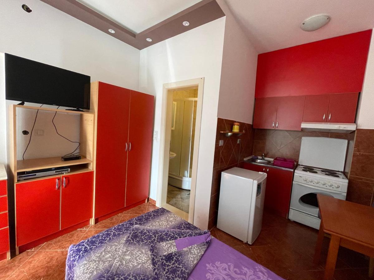 Apartments Zevs 布德瓦 外观 照片